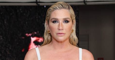 ke$ha nude|Kesha becomes one with nature as she poses nude to promote。